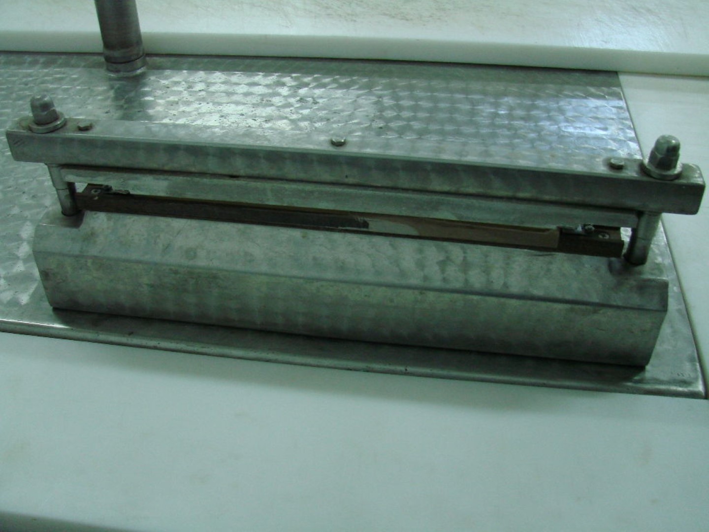 Aparat de inox pentru lipit pungi