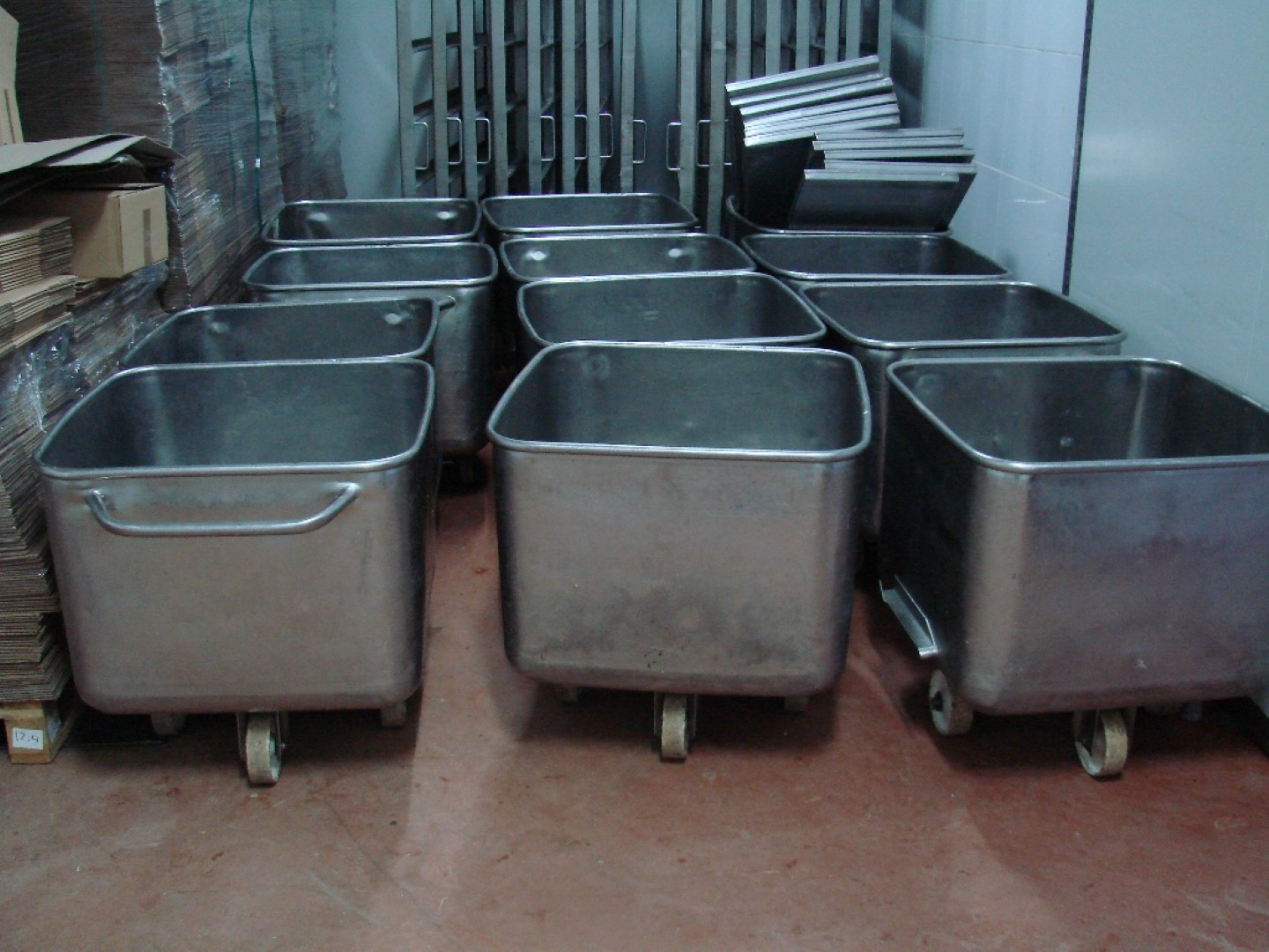 Bazine de inox cu roti