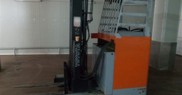 Electrostivuitor Toyota 20